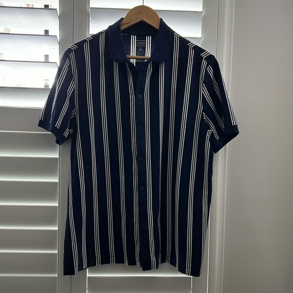 Men’s Club Room button down shirt